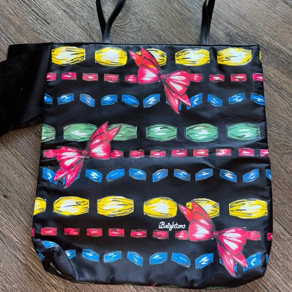 Brighton "Take a Beau" large tote bag with a black bow like new - Picture 6 of 7